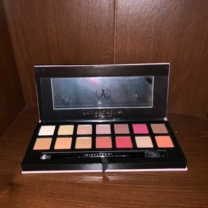 Anastasia Beverly Hills Makeup - Anastasia Modern Renaissance Anastasia Beverly Hills Makeup - Anastasia Modern Renaissance